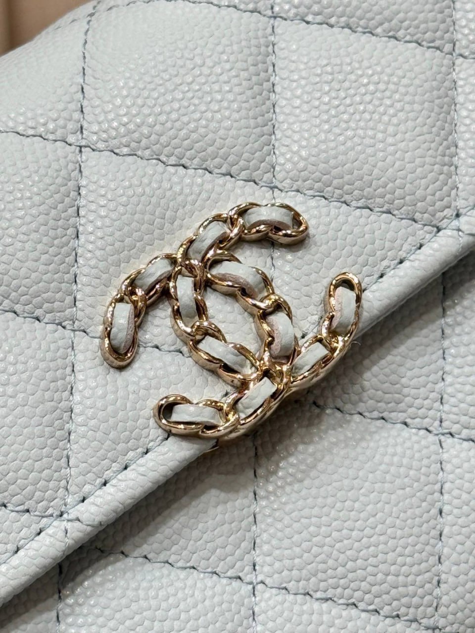 Сумка Chanel 4