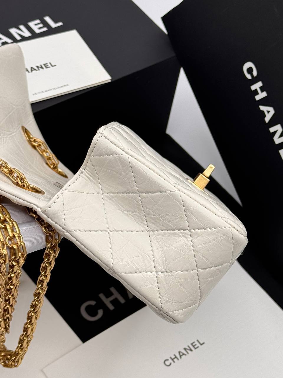 Сумка Chanel 6