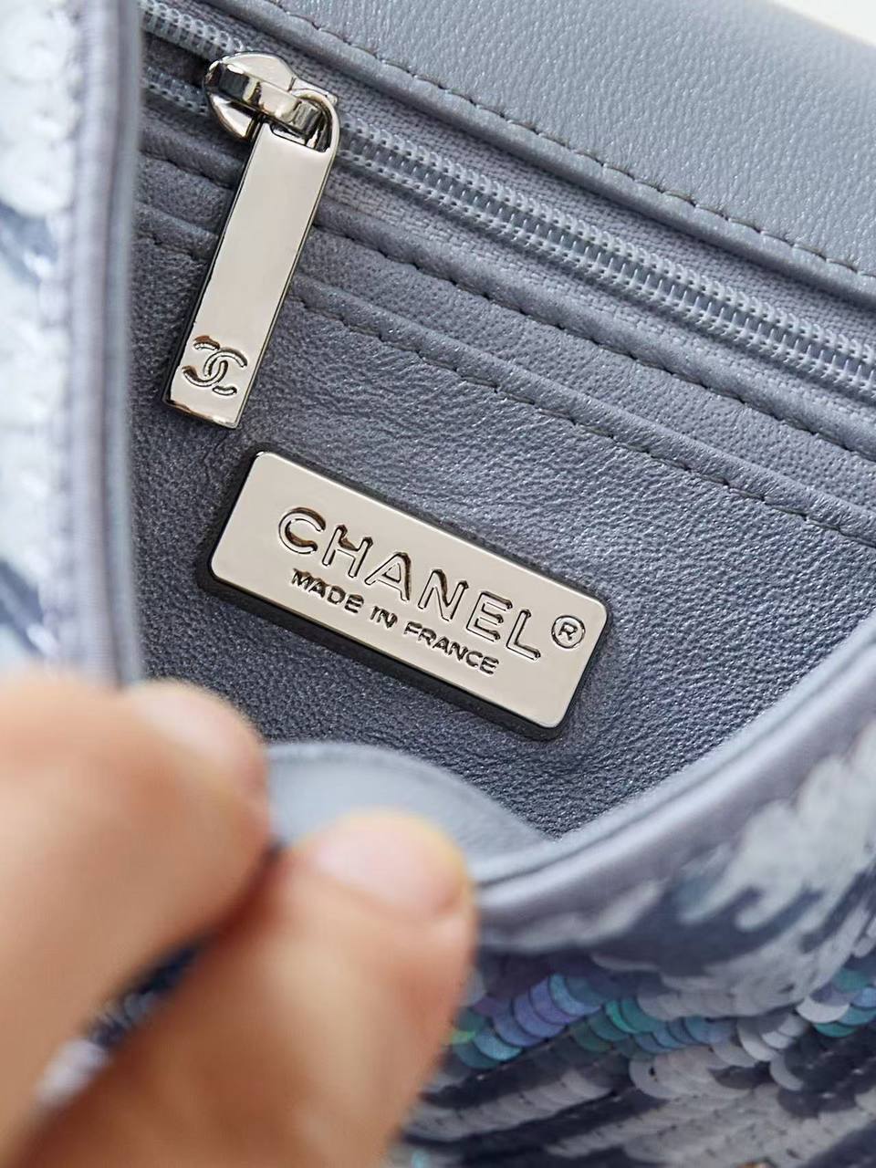 Сумка Chanel 6
