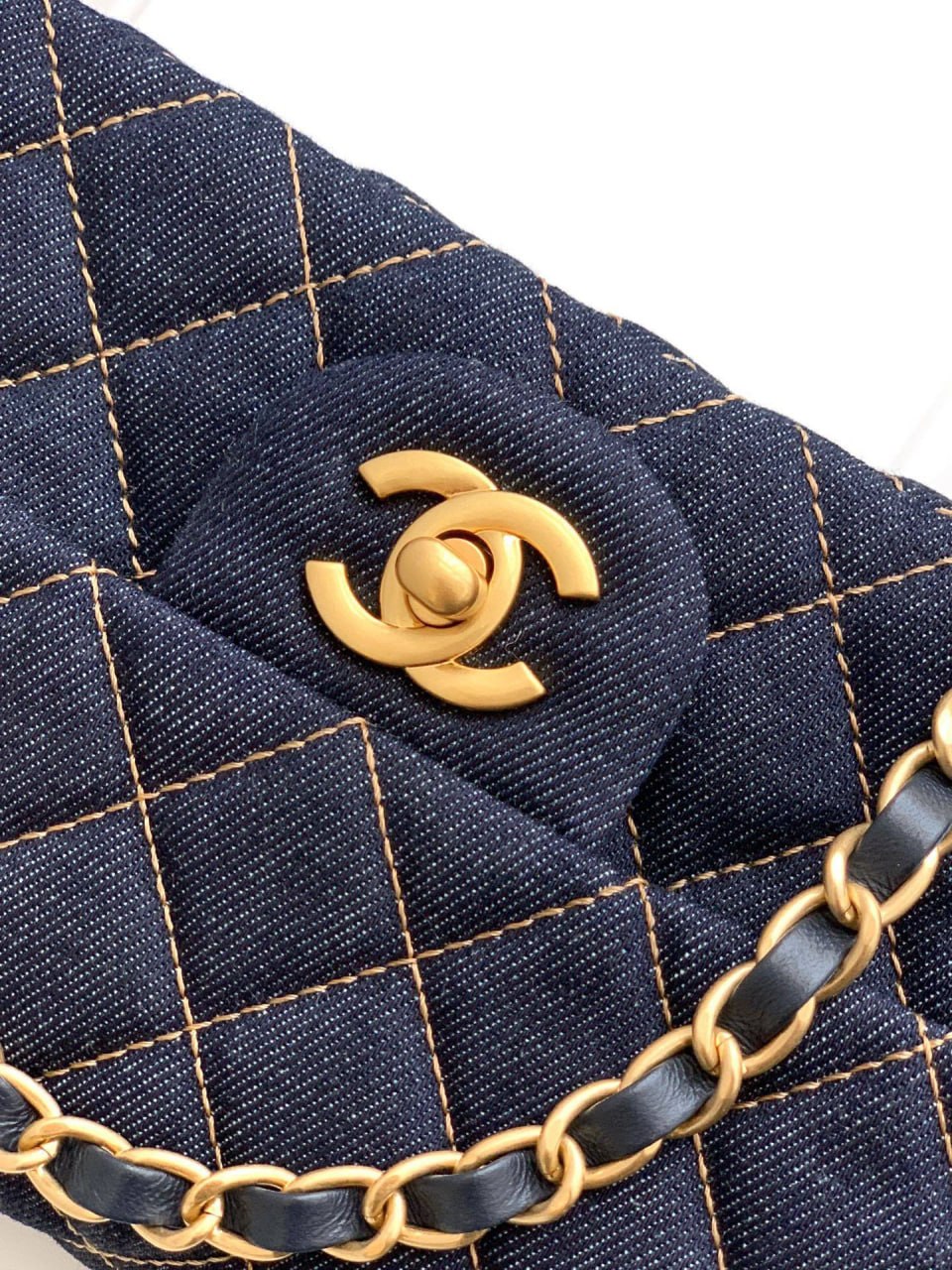 Сумка Chanel 5