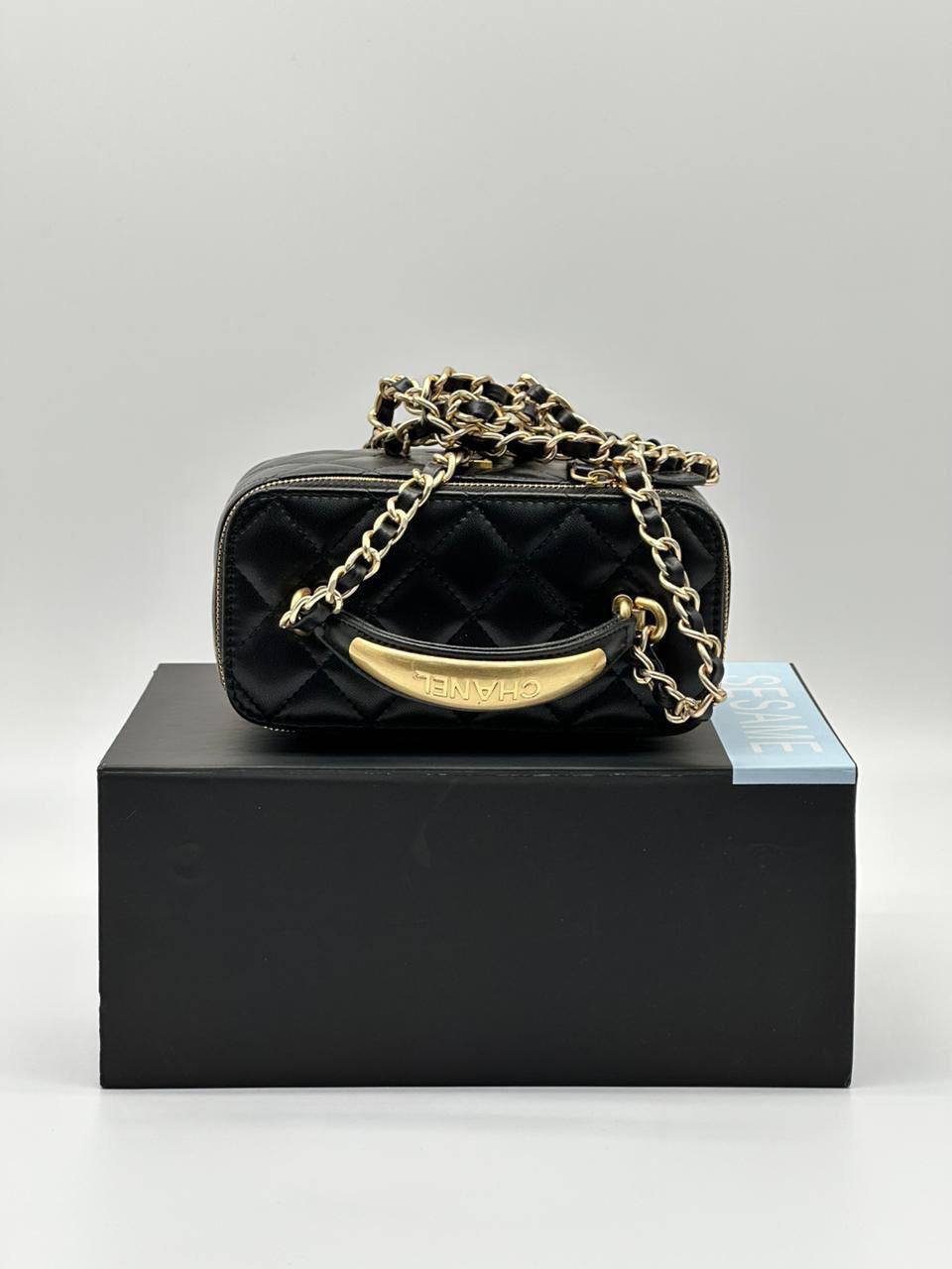 Косметичка Chanel 6