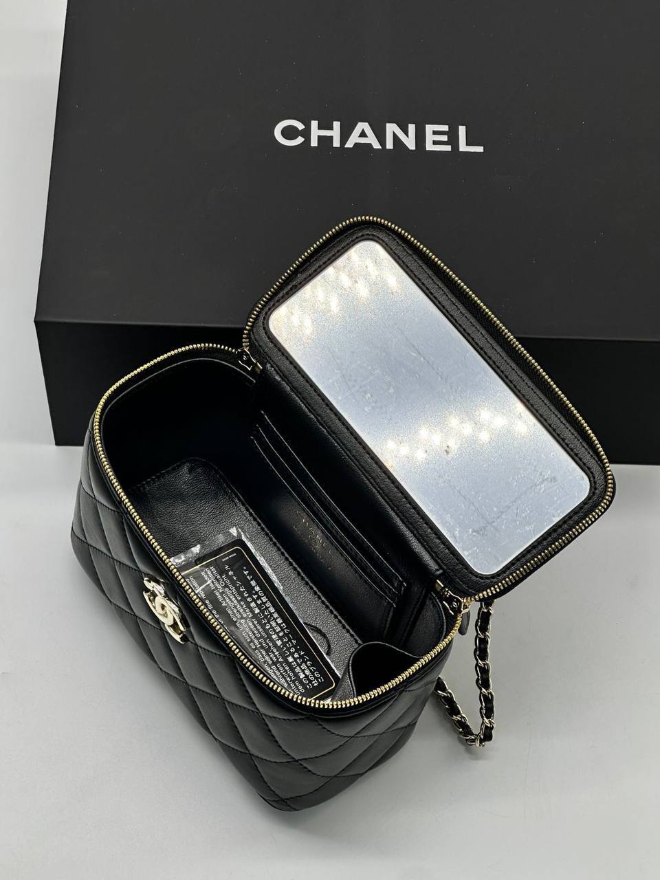 Косметичка Chanel 8