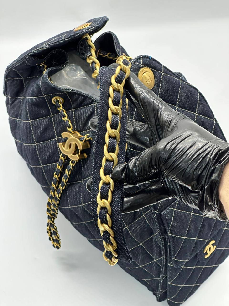 Сумка Chanel 6