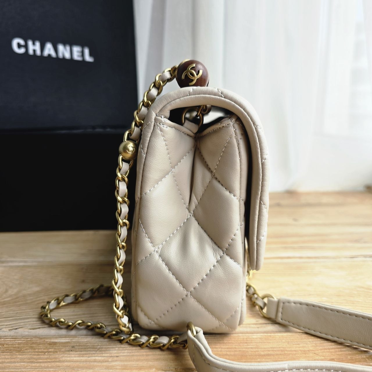 Сумка Chanel 6