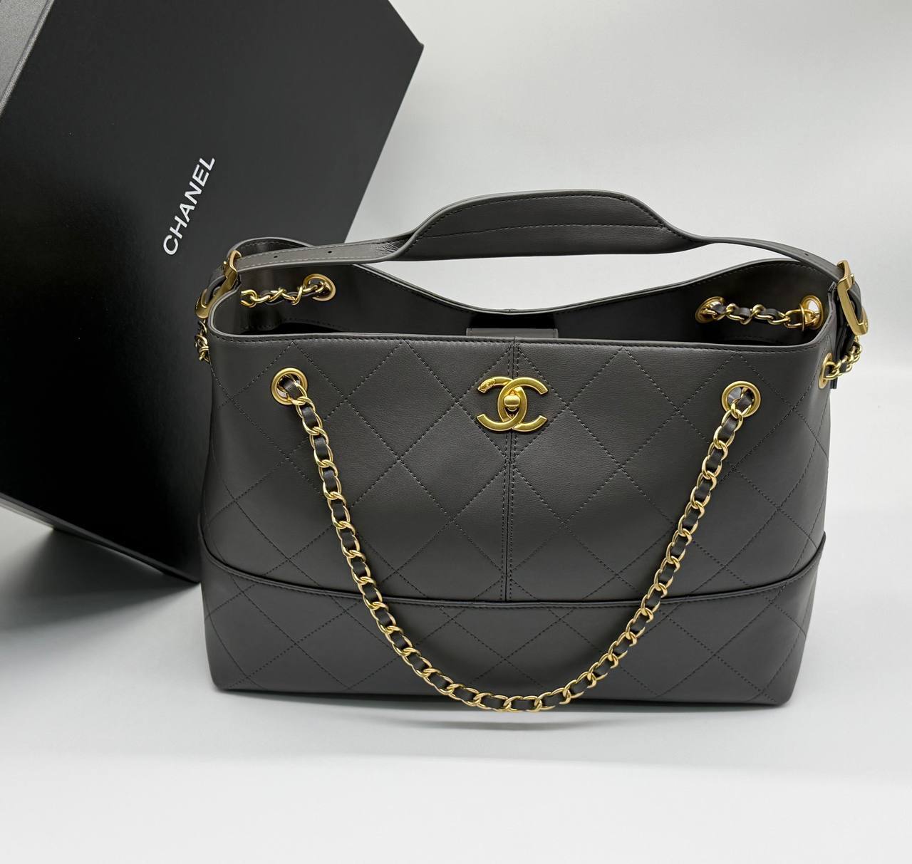 Сумка Chanel 5