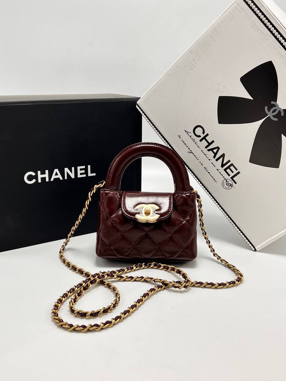 Сумка Chanel 6