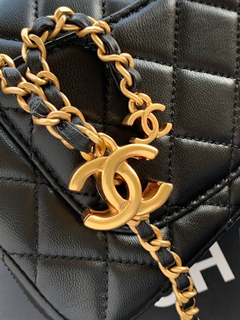 Сумка Chanel 6