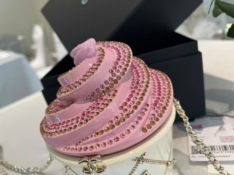 Сумка Chanel 4