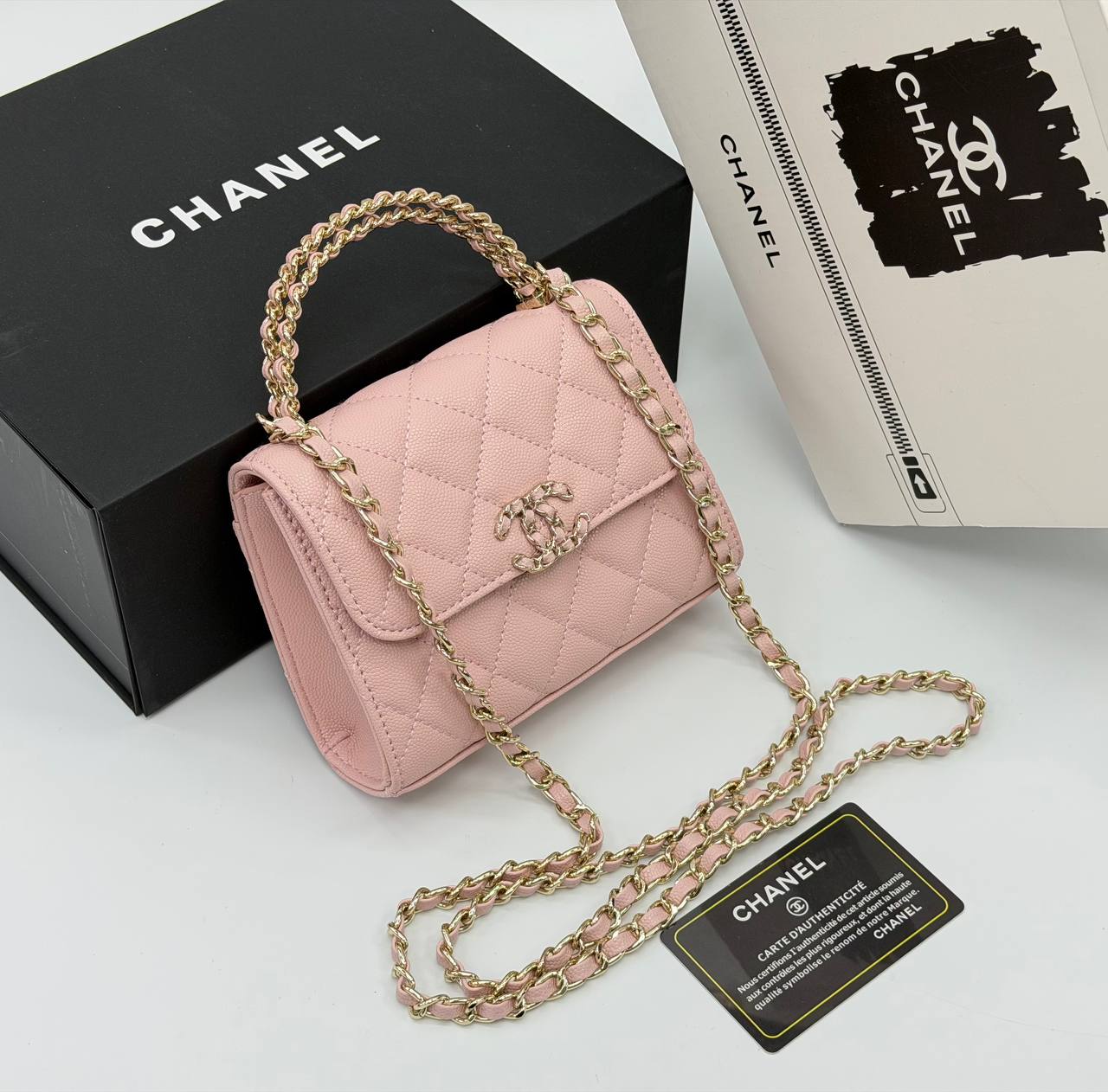 Сумка Chanel 6