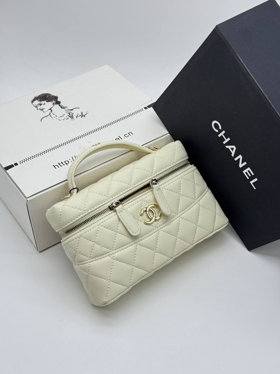 Сумка Chanel 4