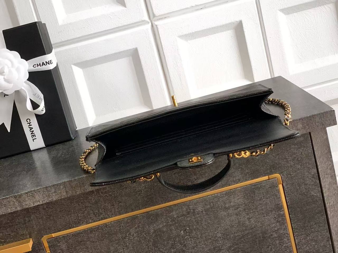 Клатч Chanel 8