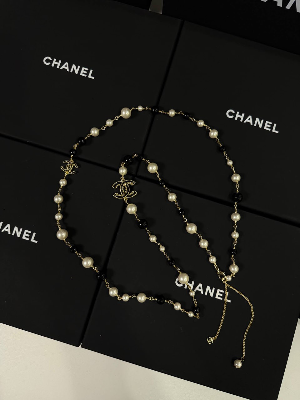 Колье Chanel 5