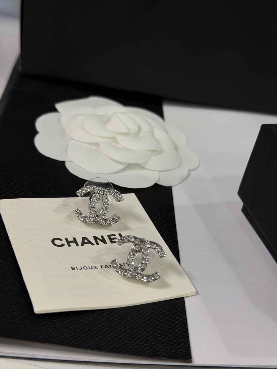 Серьги Chanel 3