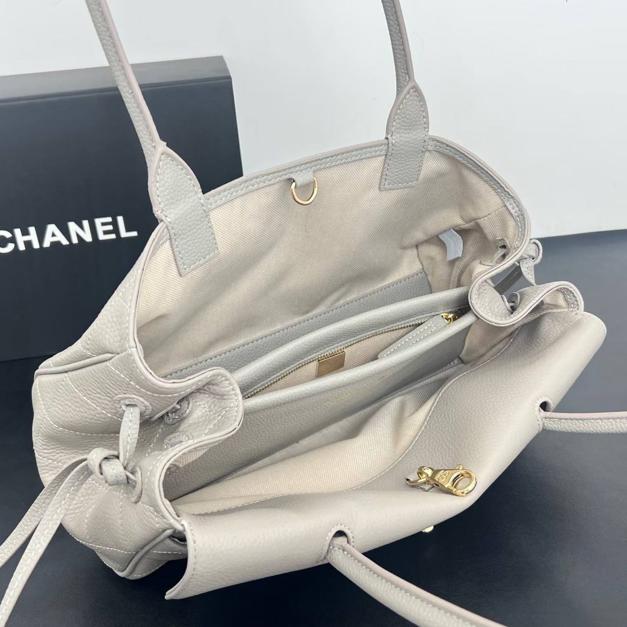 Сумка Chanel 5