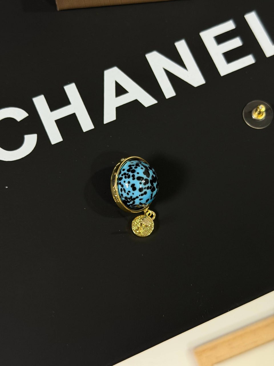 Серьги Chanel 5