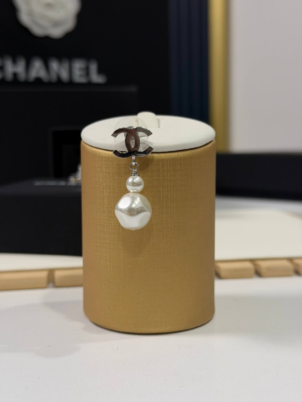 Серьги Chanel 4