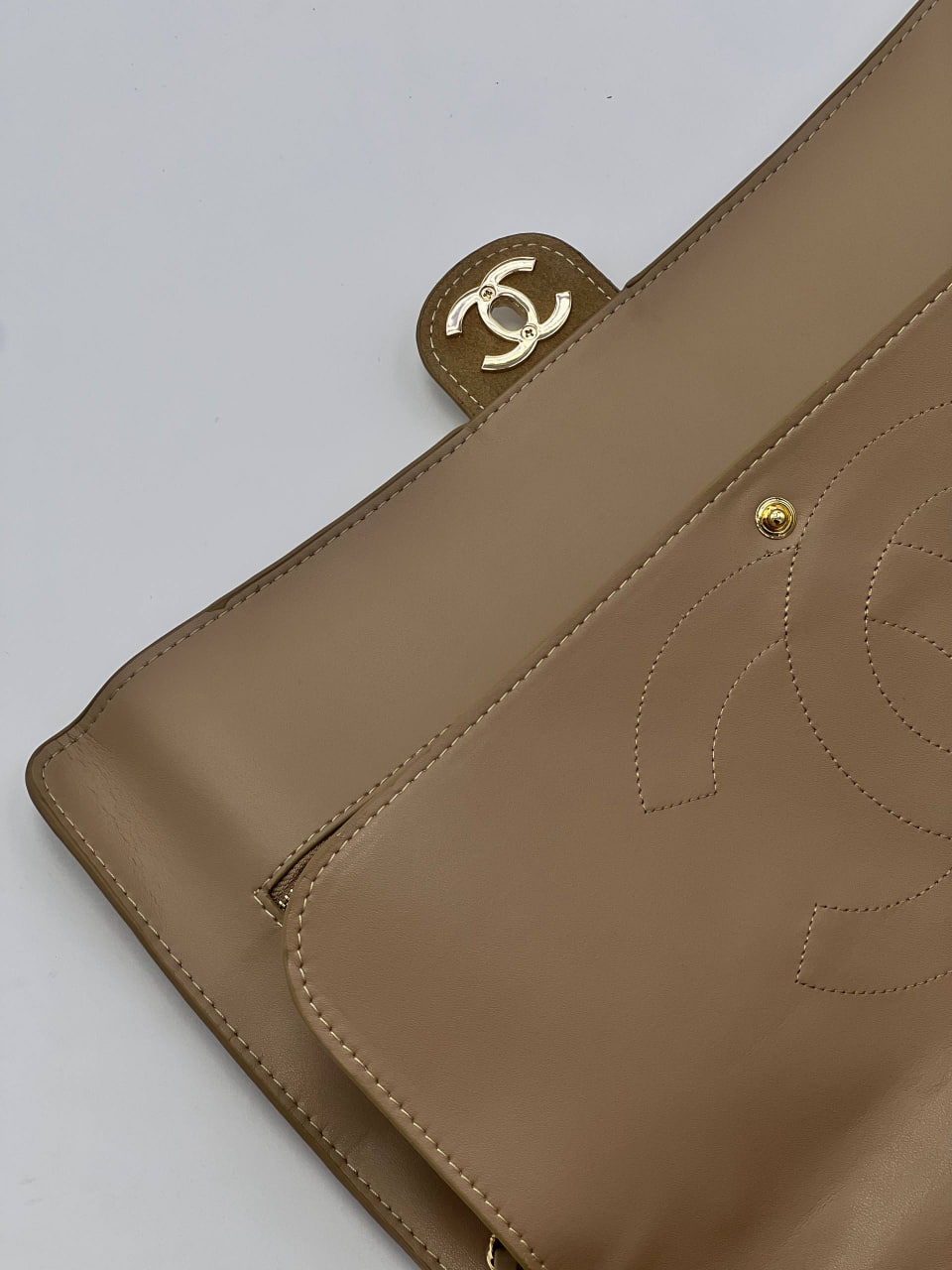 Сумка Chanel 6