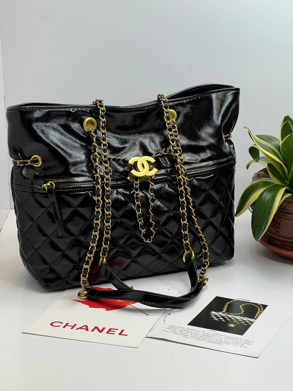 Сумка Chanel 6