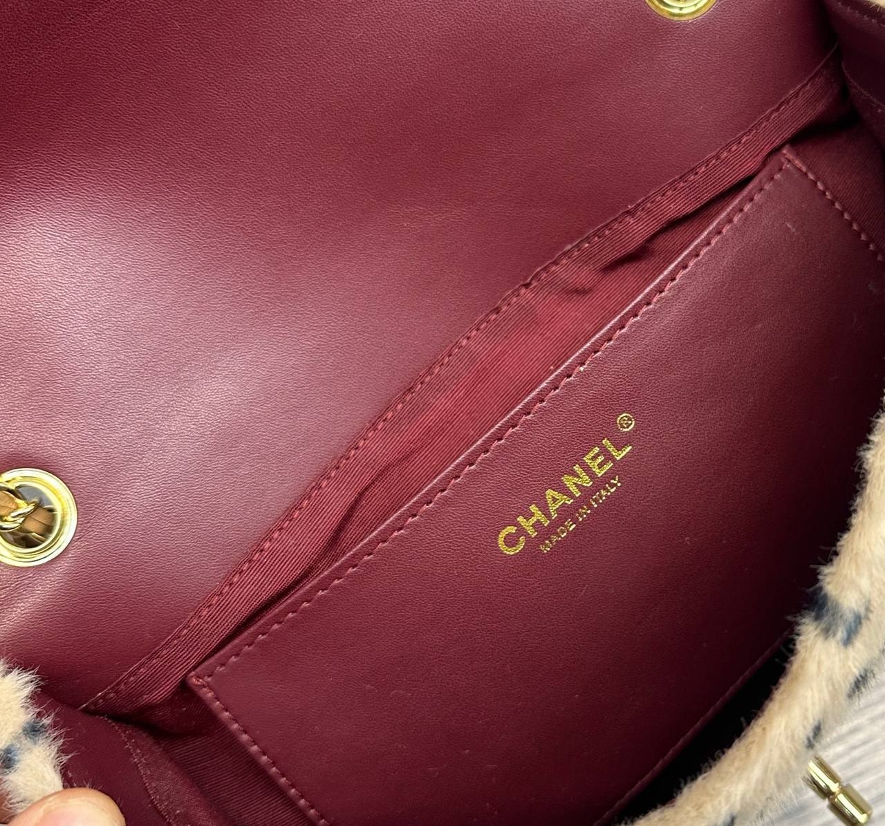 Сумка Chanel 6
