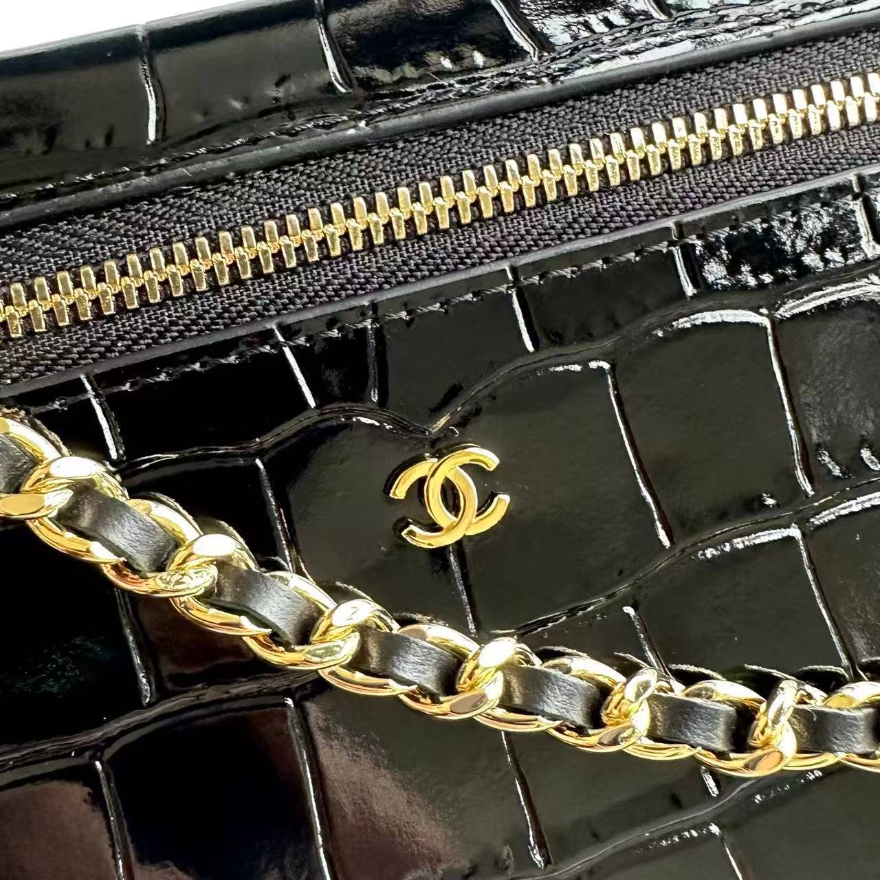 Сумка Chanel 6