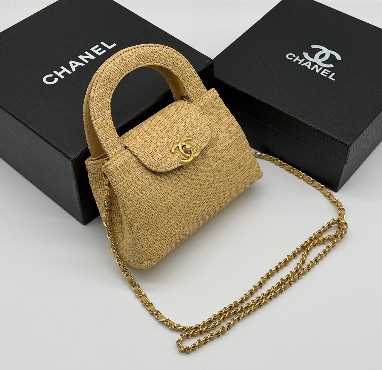 Сумка Chanel 6