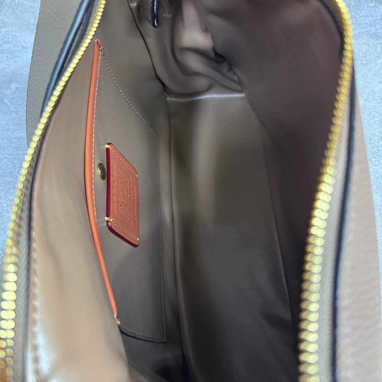 Сумка Coach Lola 8