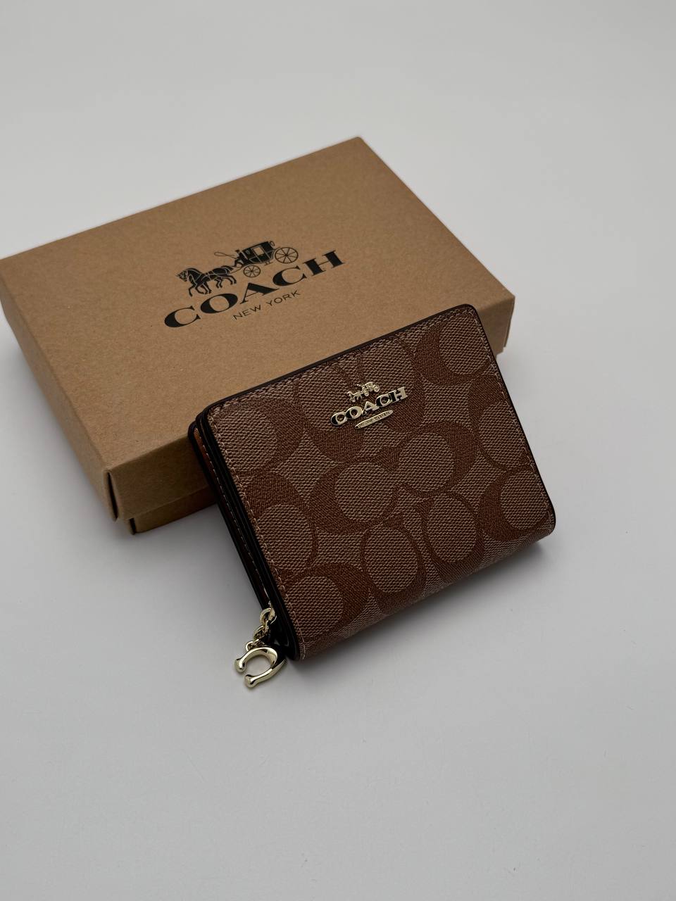 Кошелек Coach