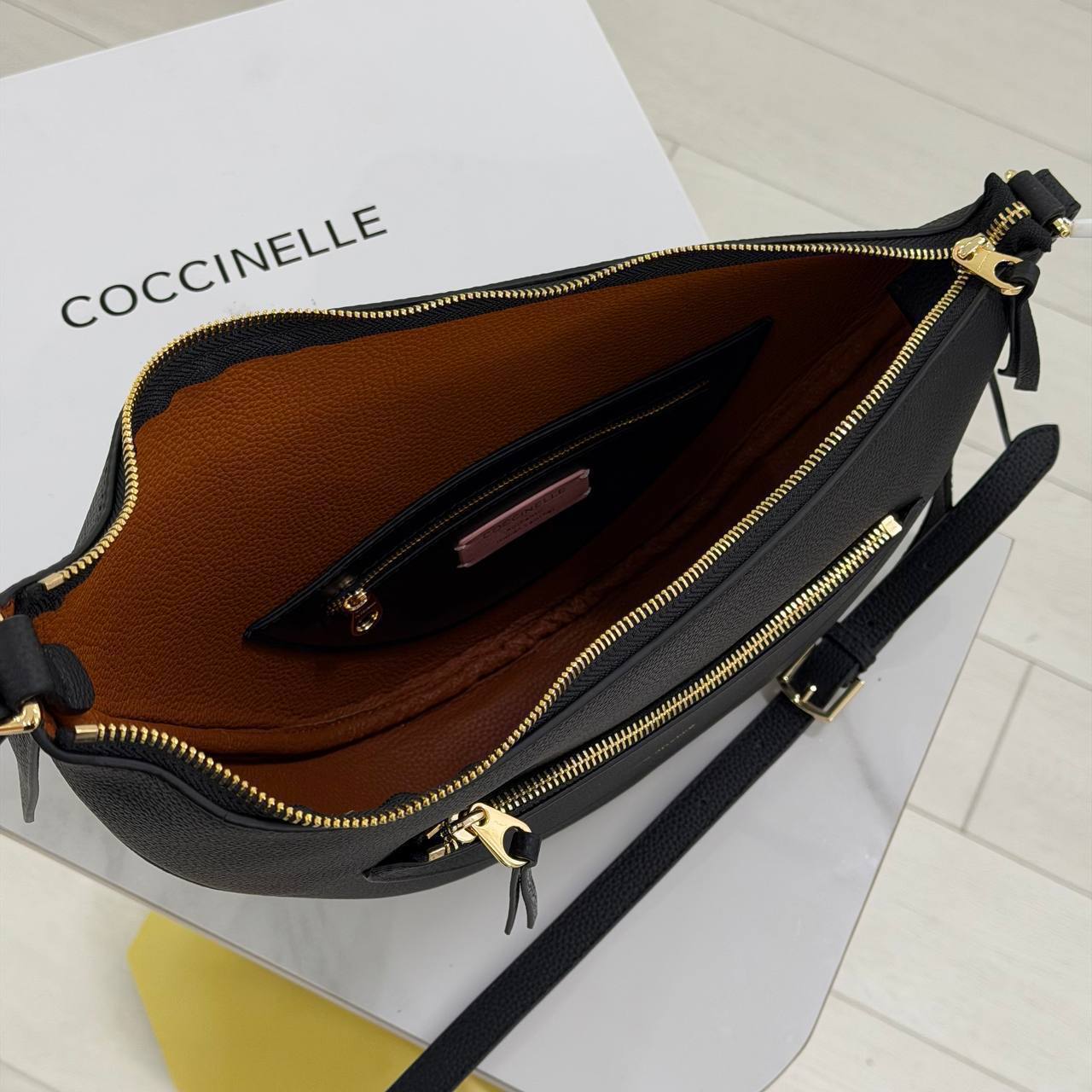Сумка Coccinelle 7