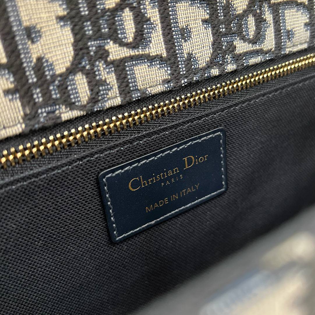 Сумка Dior 30 Montaigne 9