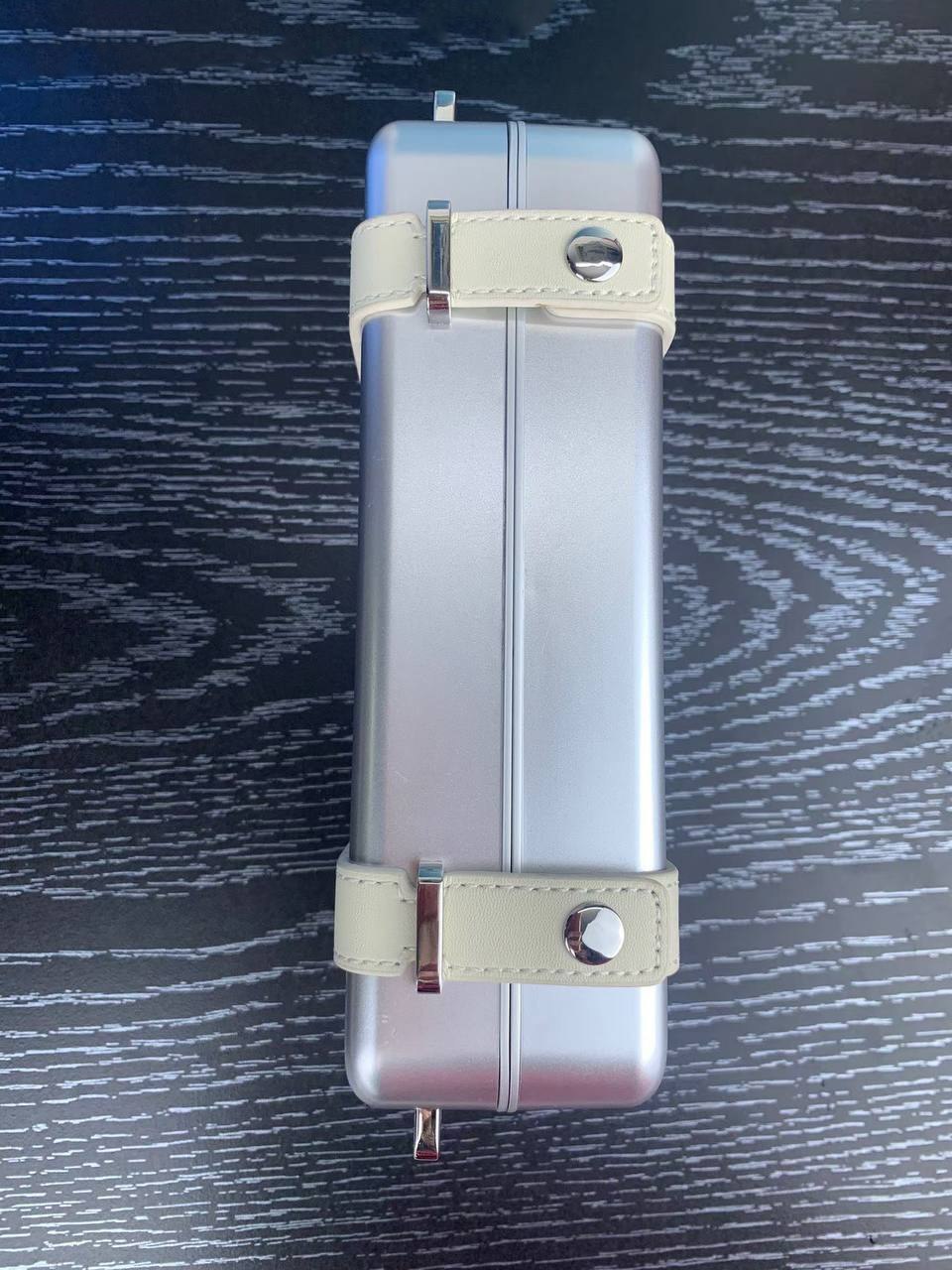 Клатч Dior 3