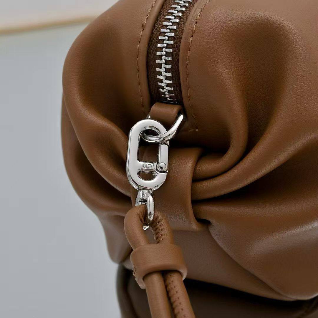 Сумка Dior 4