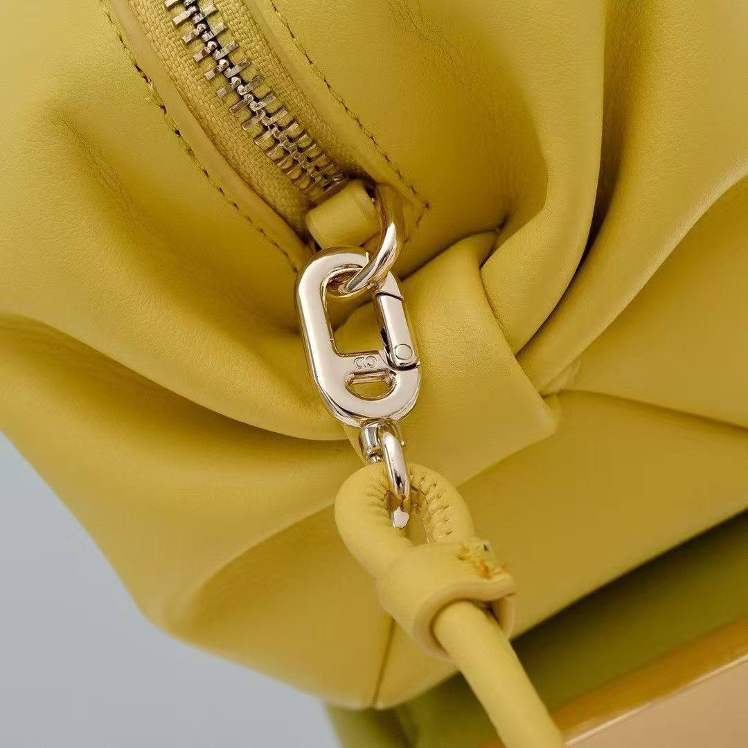 Сумка Dior 4