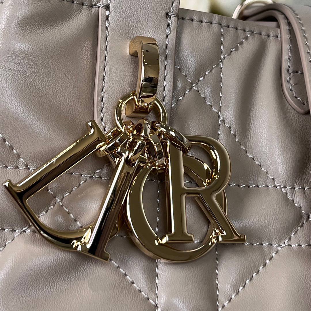 Сумка Dior 5