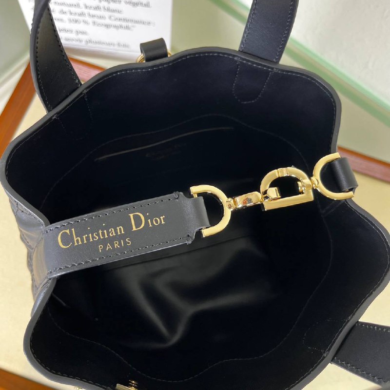 Сумка Dior 6