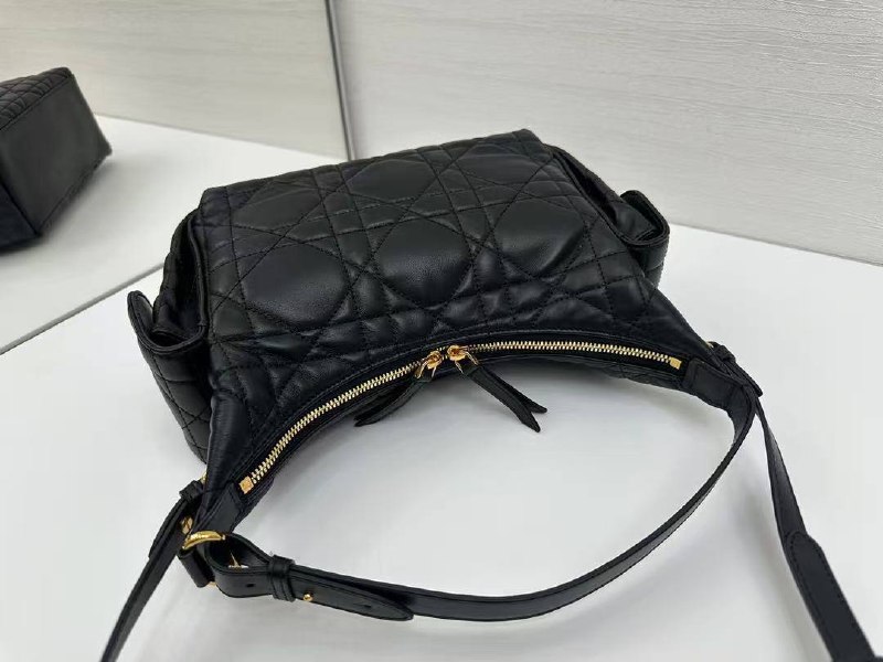 Сумка Dior 4