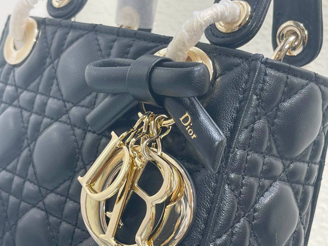 Сумка Dior 4