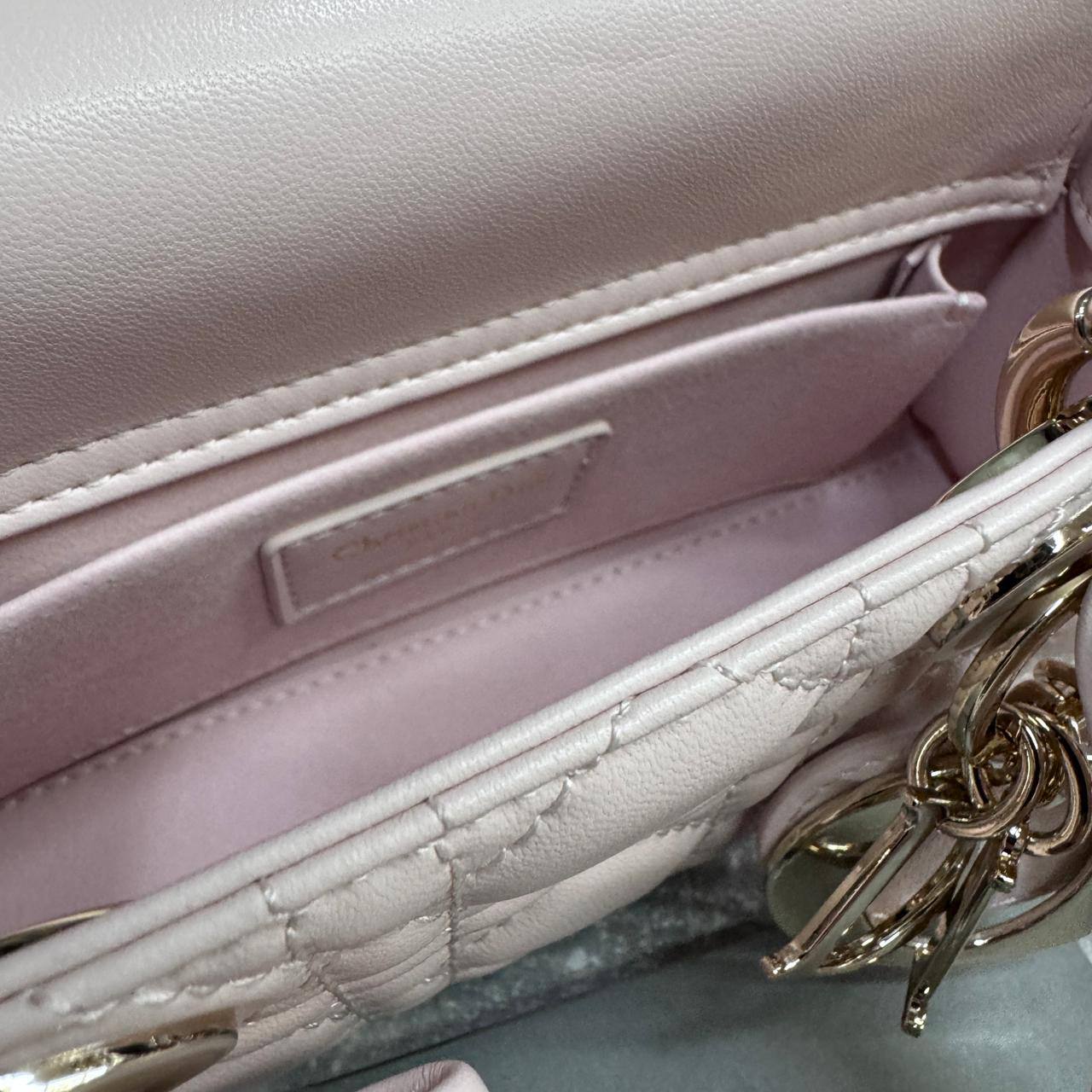 Сумка Dior Lady D-Joy small 10
