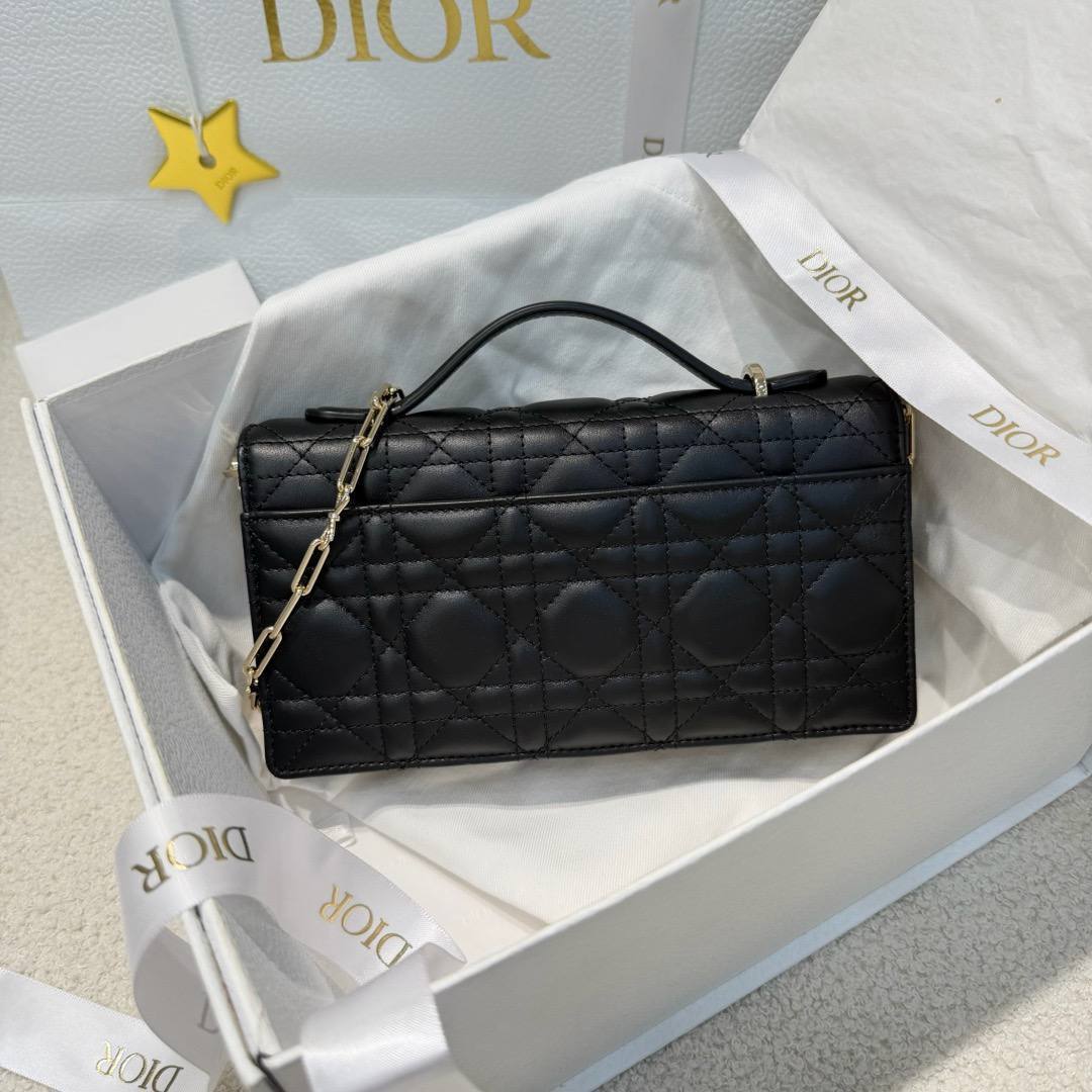 Сумка Dior 30 Montaigne 2