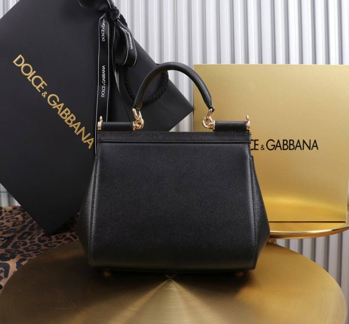 Сумка Dolce & Gabbana 3