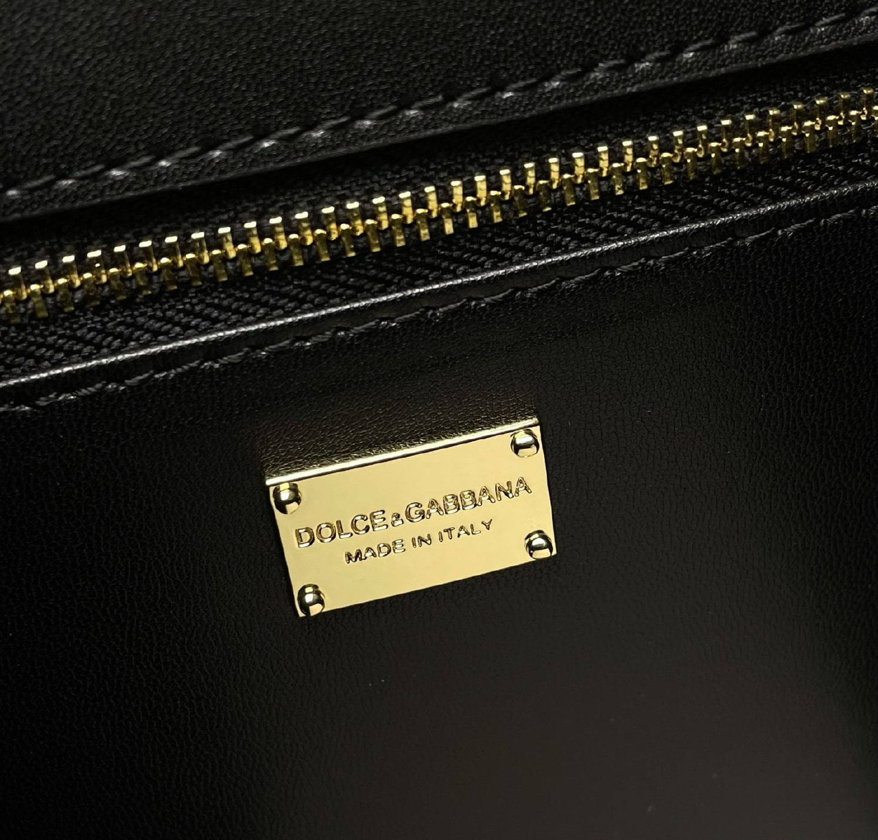 Сумка Dolce & Gabbana 8