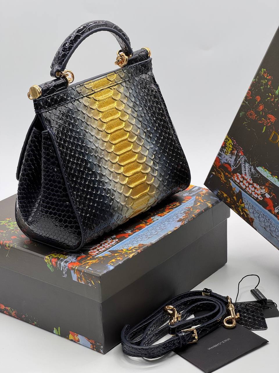 Сумка Dolce & Gabbana 8