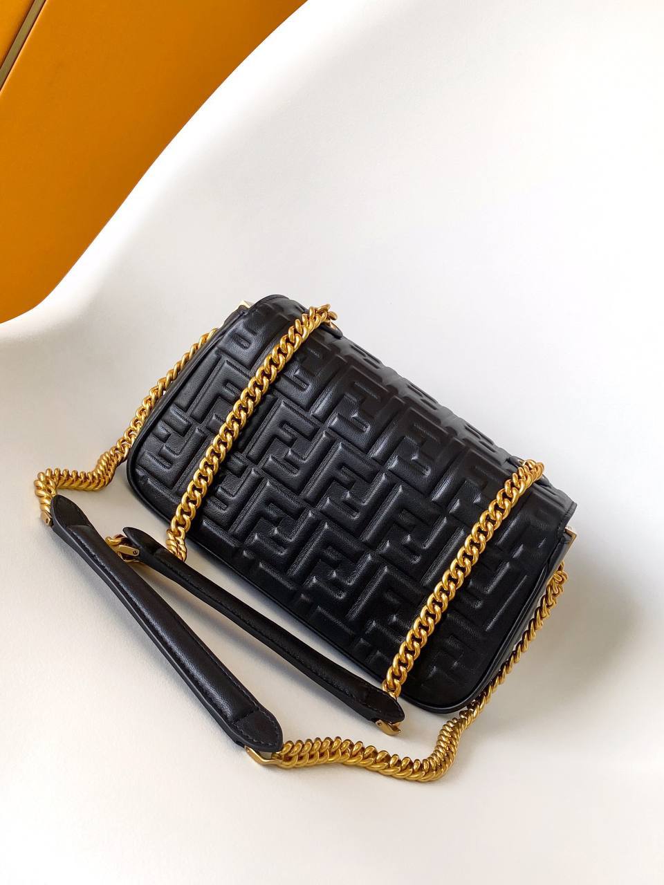 Сумка Fendi 2