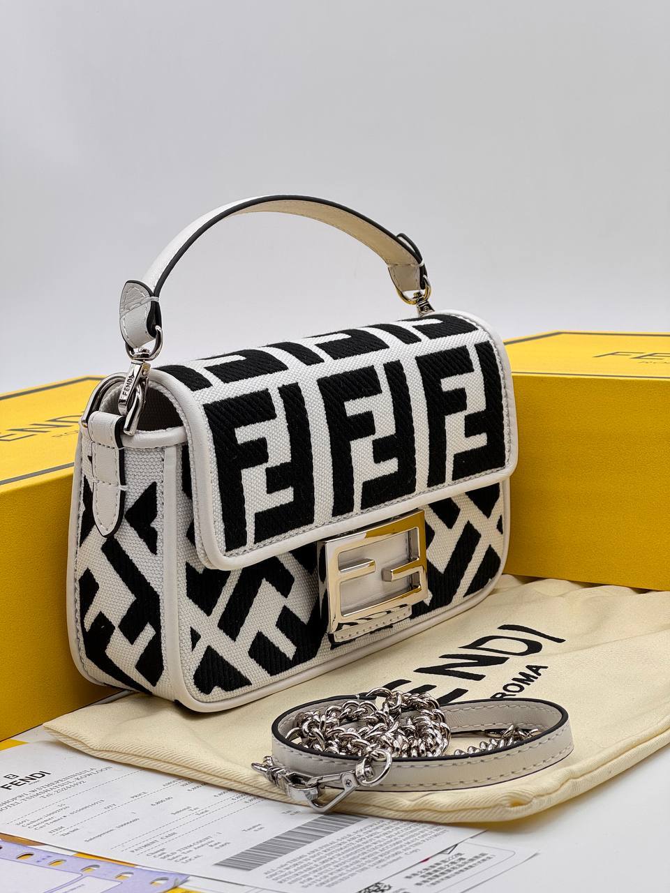 Сумка Fendi 2