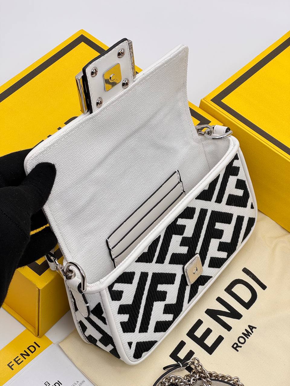 Сумка Fendi 8