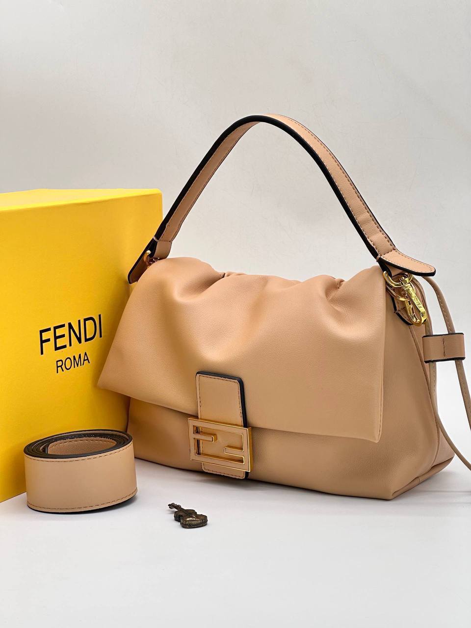 Сумка Fendi 2