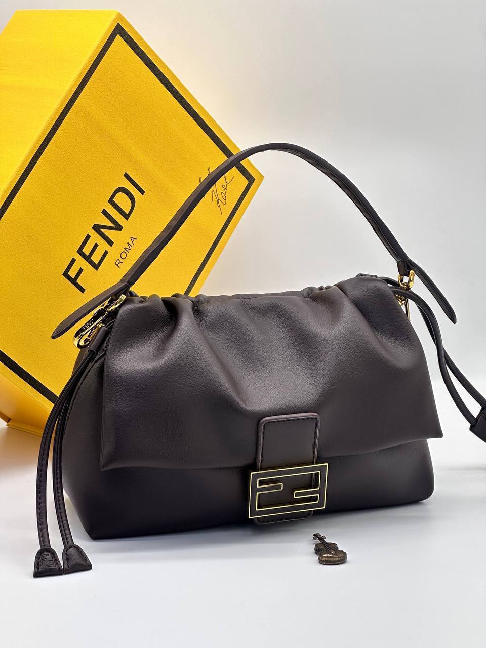 Сумка Fendi 2