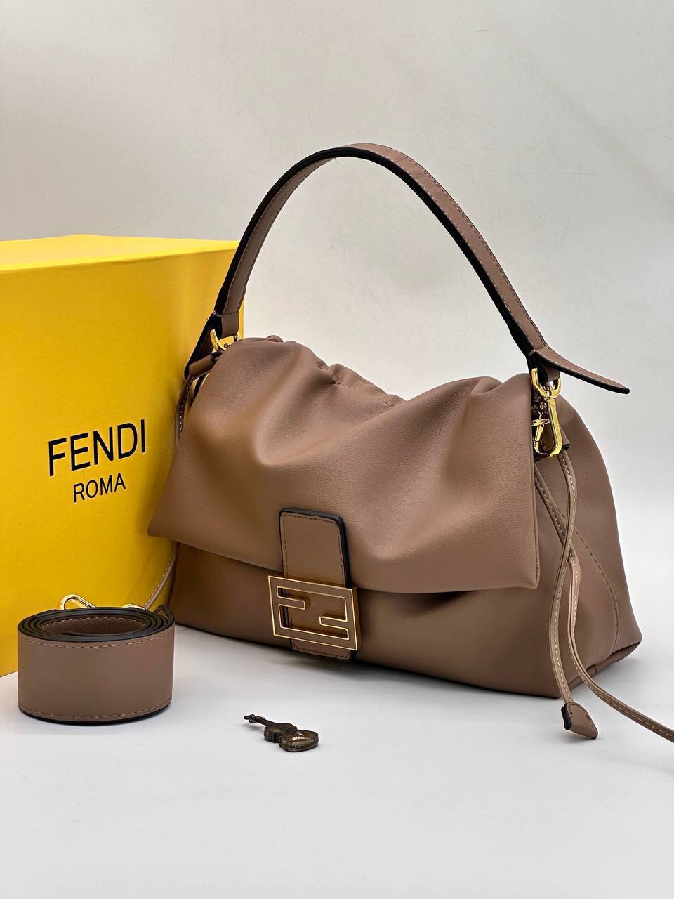 Сумка Fendi 2