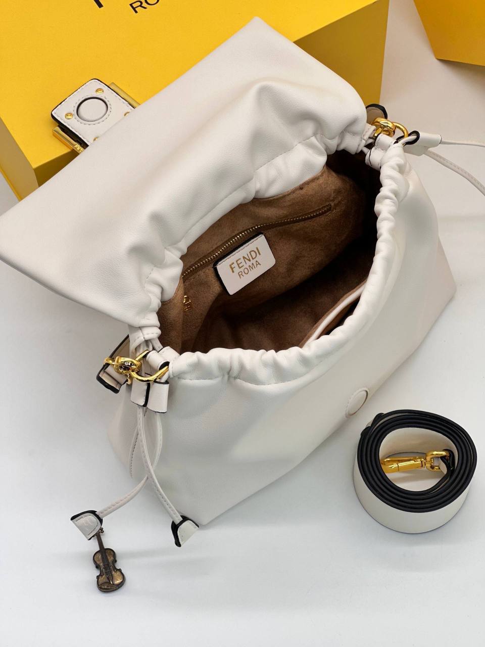 Сумка Fendi 9