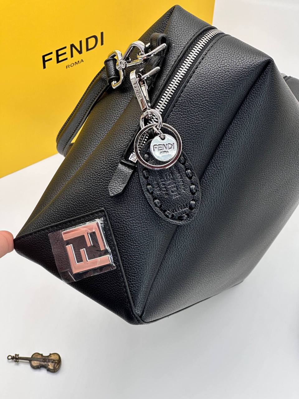 Сумка Fendi 5
