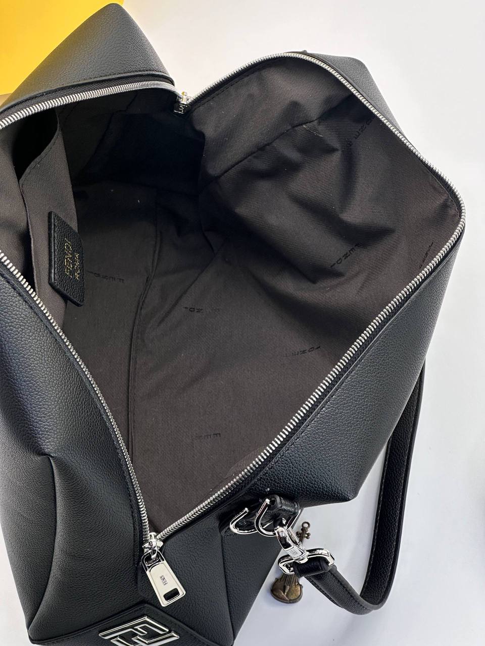 Сумка Fendi 8
